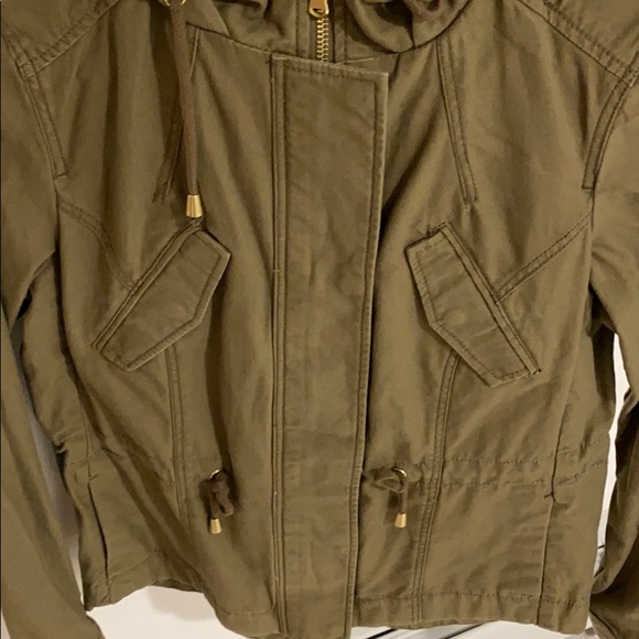 Jacket - Picture 2 of 3